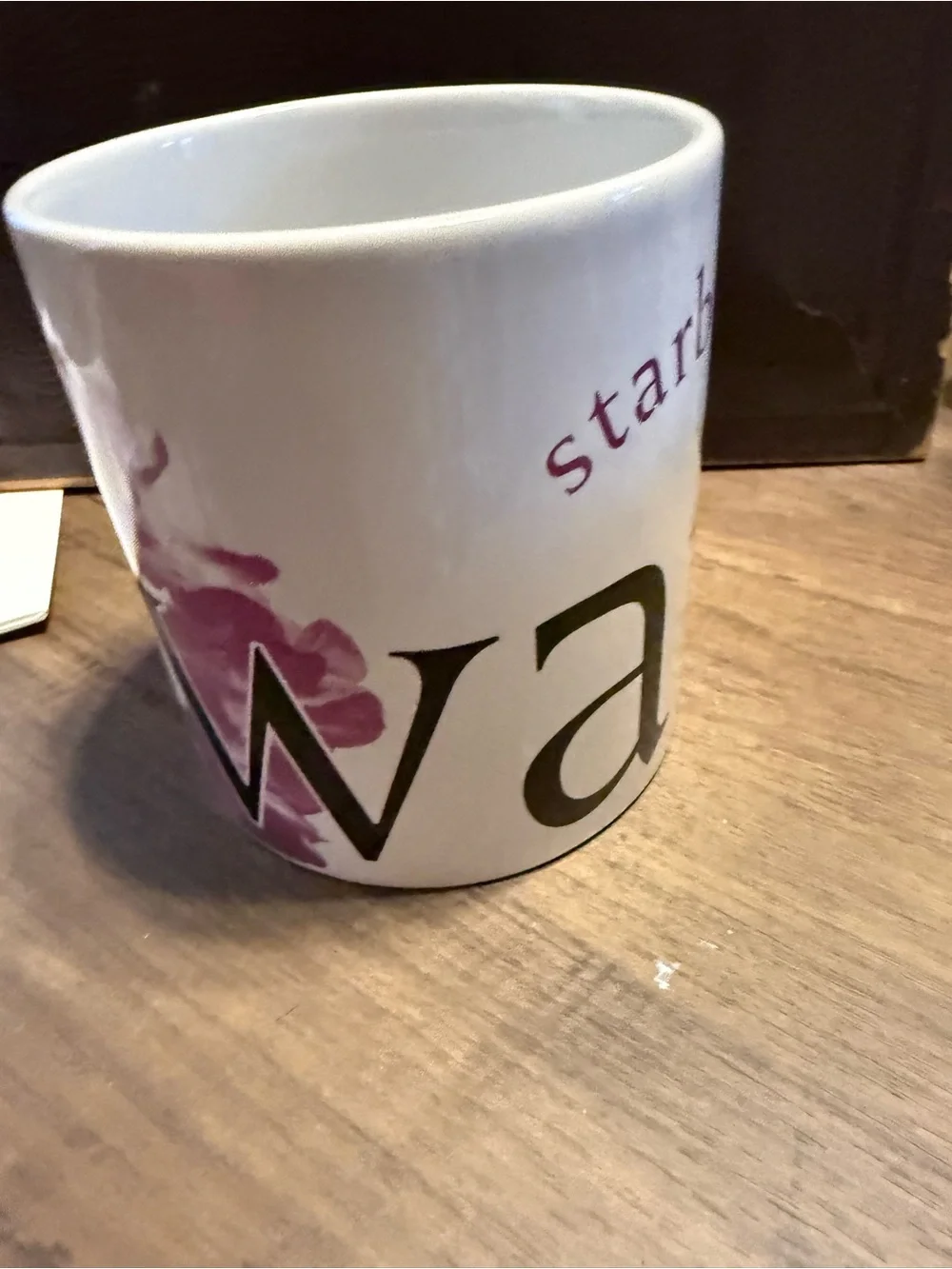 Starbucks Coffee Co. City Mug Collector Series - Hawaii Floral Lei Large 2000